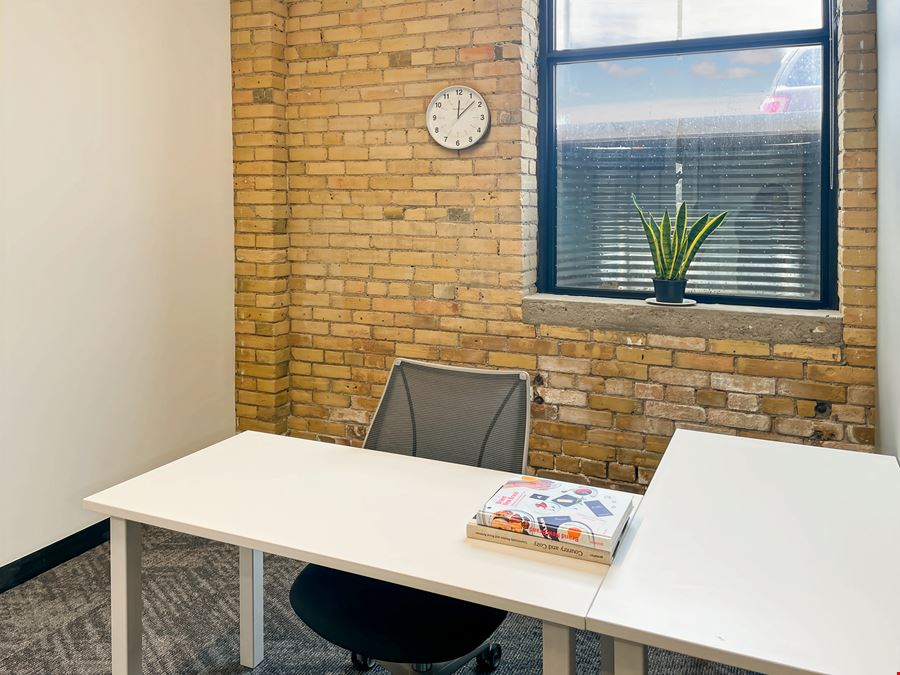 ON, Toronto - Powerhouse St