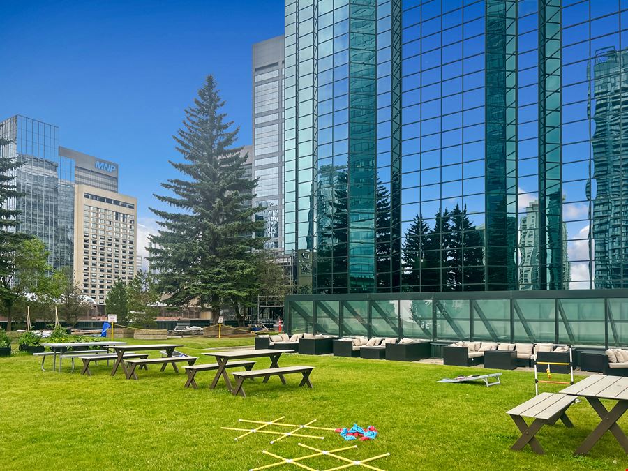 AB, Edmonton – Manulife Place