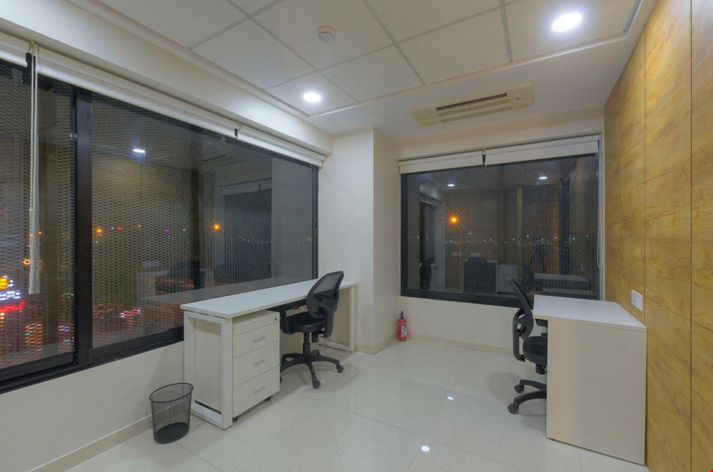 Excluzo Business Centre