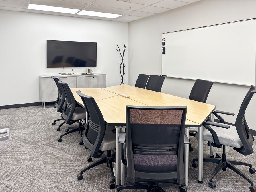 Regus - Carmel - Congressional Blvd