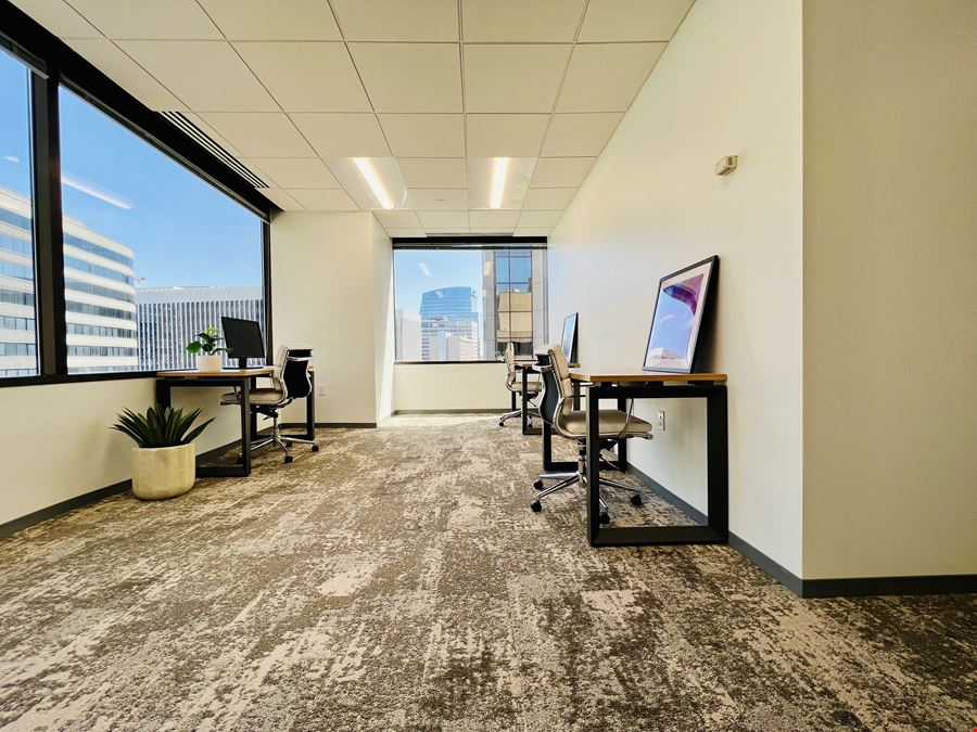 2-3 Person Interior Office