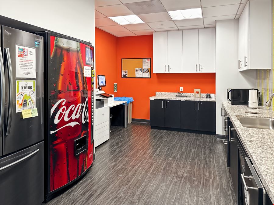 CA, Los Angeles - Oppenheimer Tower