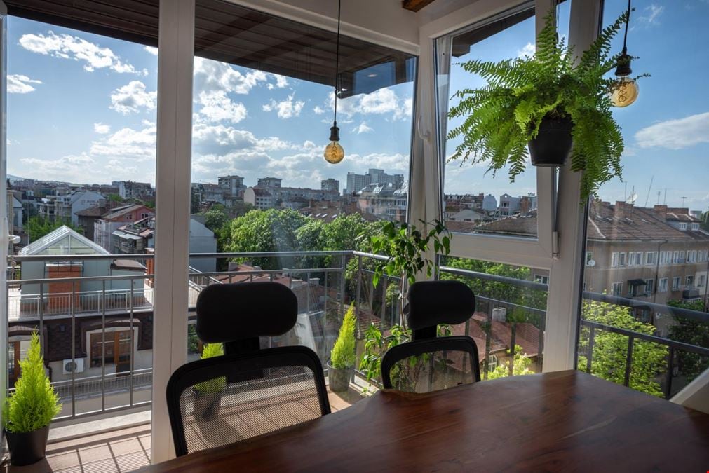 Networking Premium Coworking Space - Networking Premium Working Space - Rakovska HQ