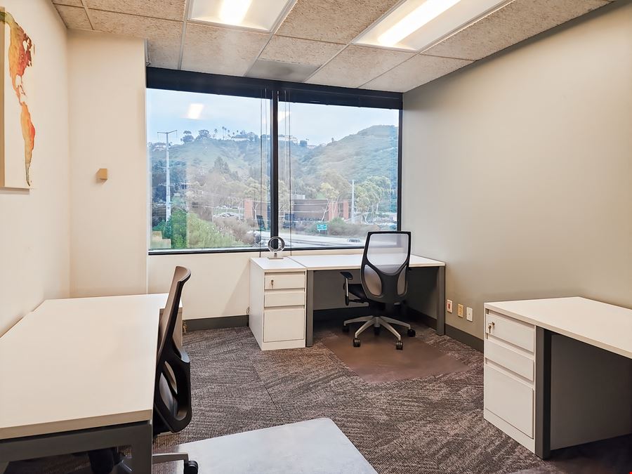 Regus - San Diego - Mission Valley