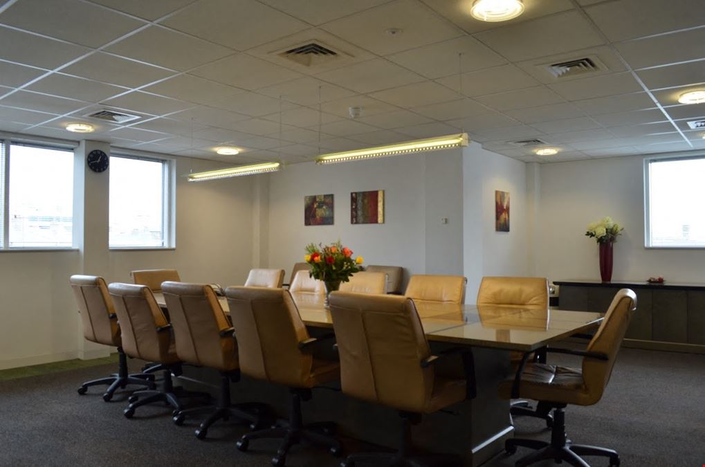 LentaSpace - Tower Bridge Business Centre