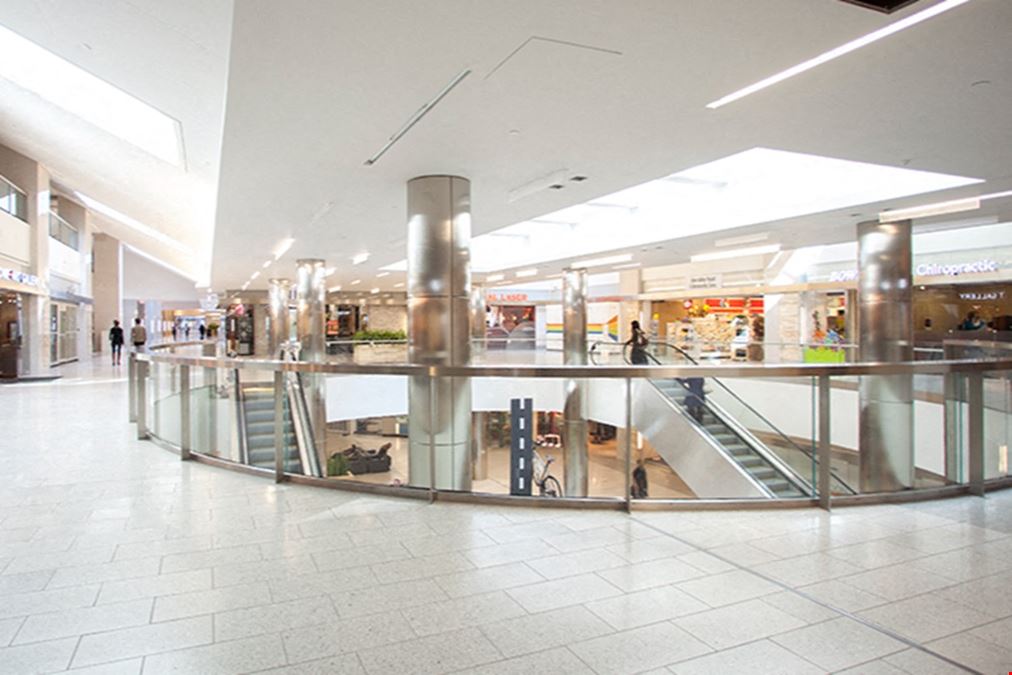 the square @ Bow Valley Square