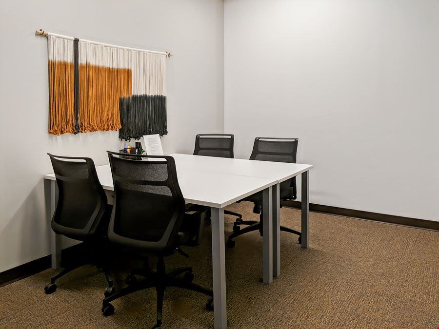 ND, Fargo - 32nd Avenue