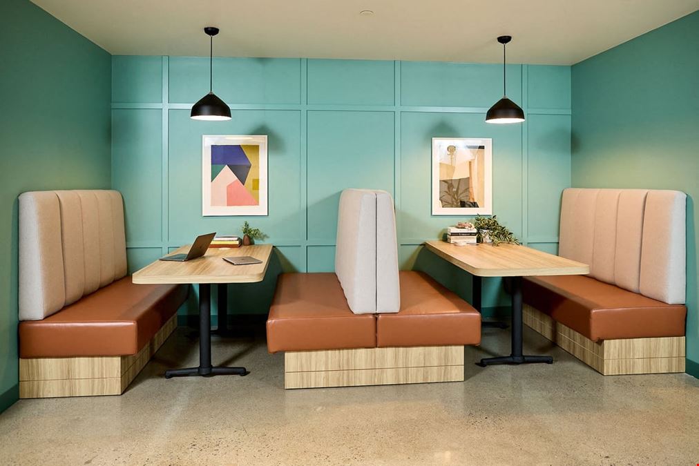 iQ Offices – 222 Queen Street