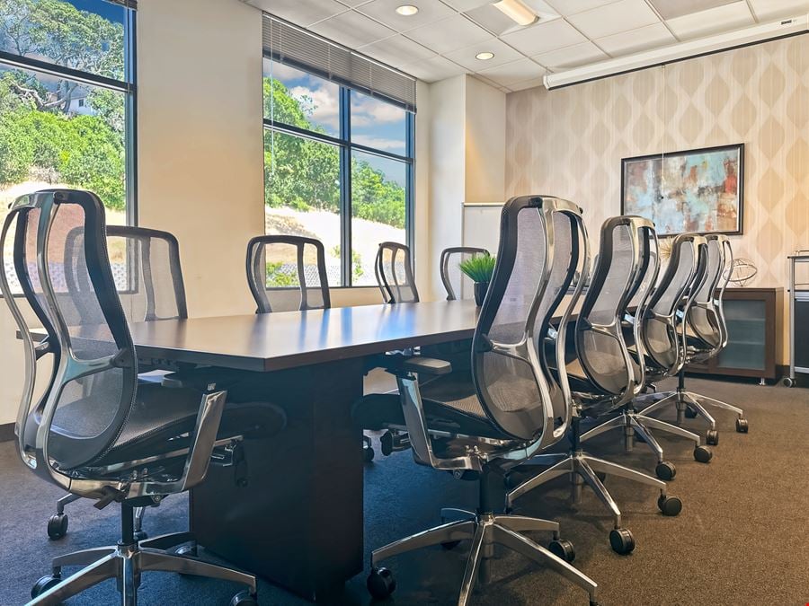 CA, Novato - Woodside Office Center