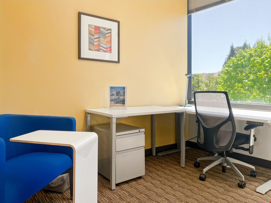 CA, Santa Rosa - Fountaingrove Center