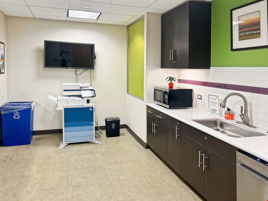 Regus - Ann Arbor – South State Commons