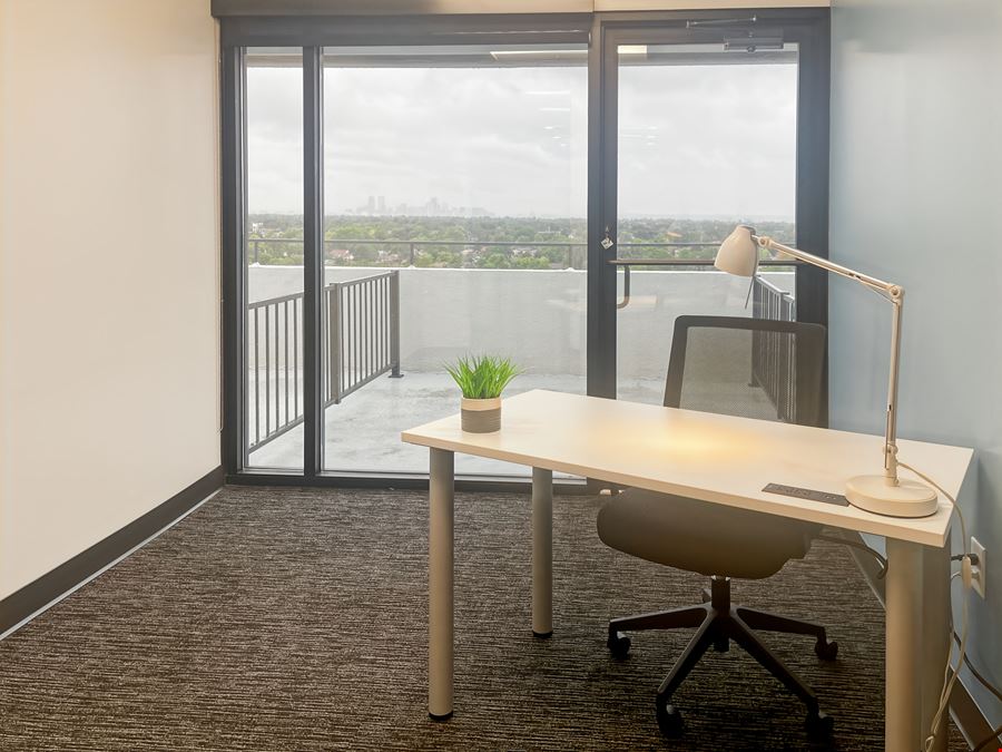 CO, Denver - Quebec St