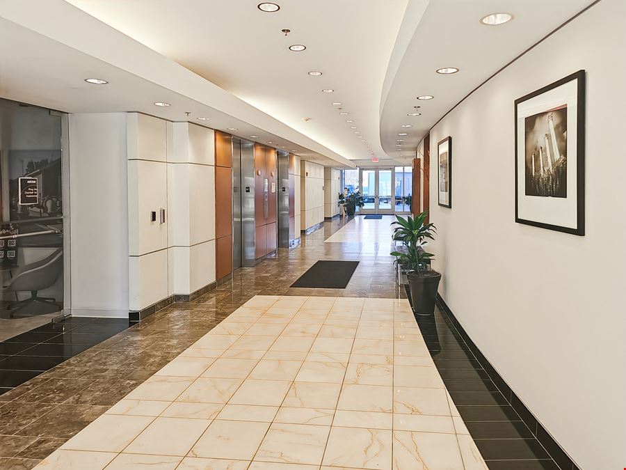 Regus - Charleston - Faber Center