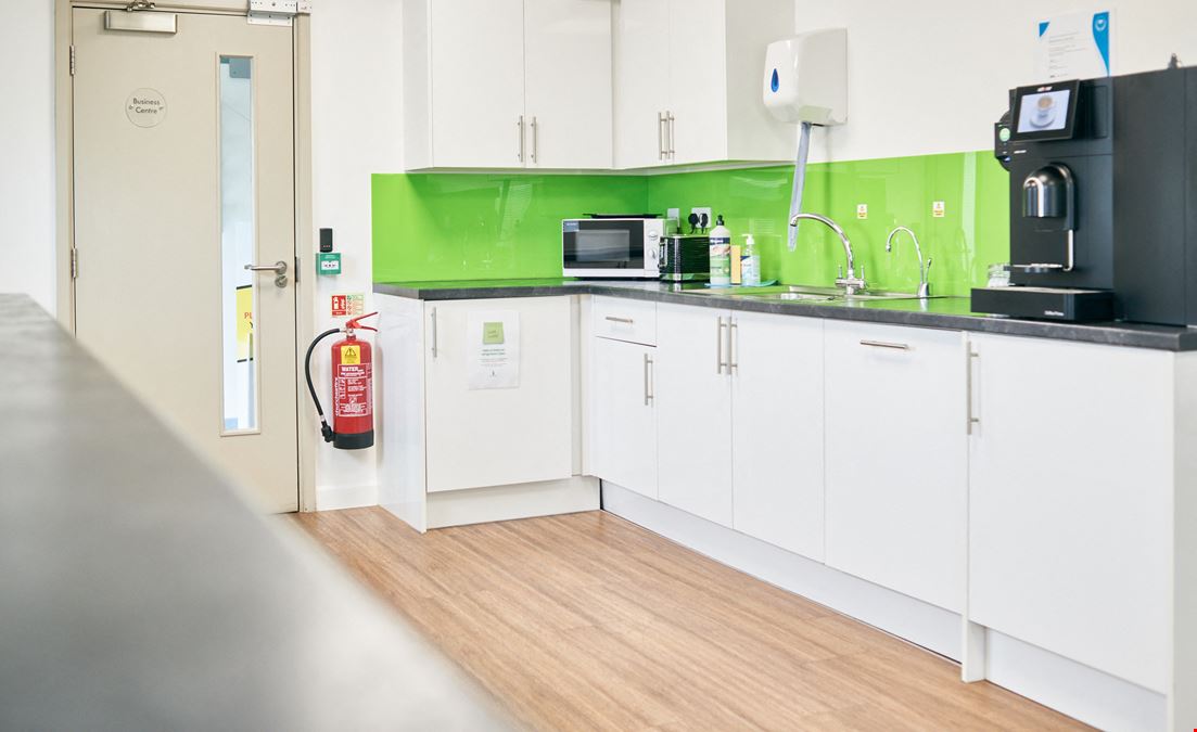 Basepoint - Harts Farm Way