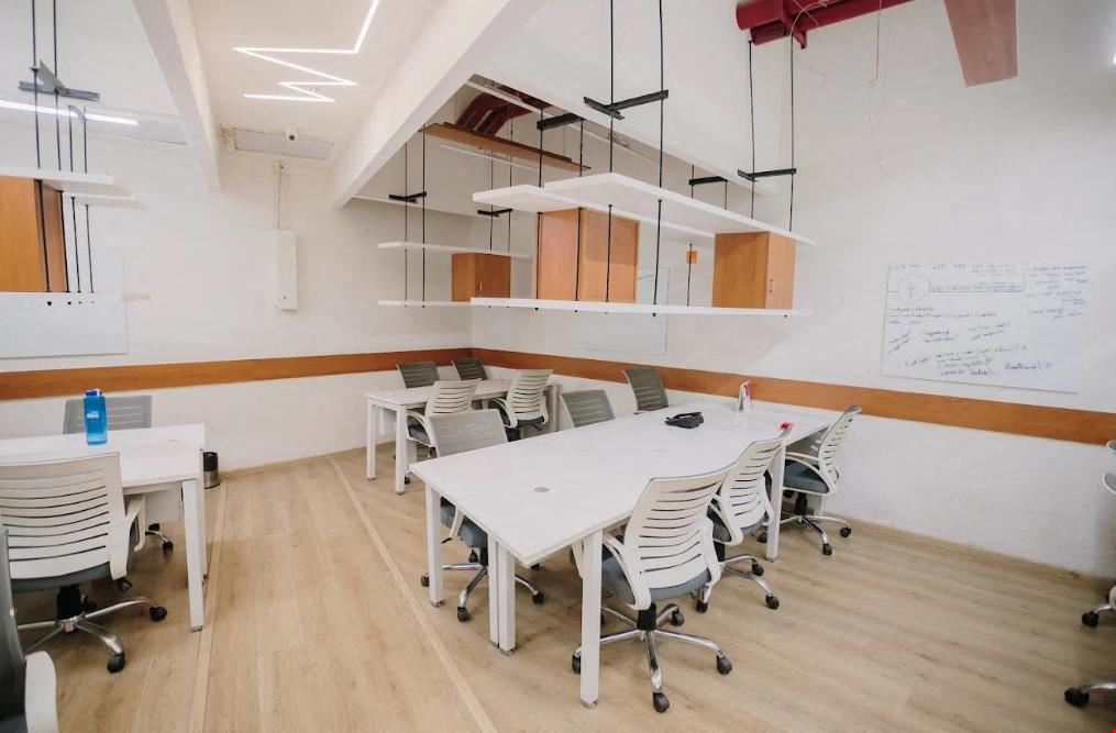 Alt.f - Success Tower