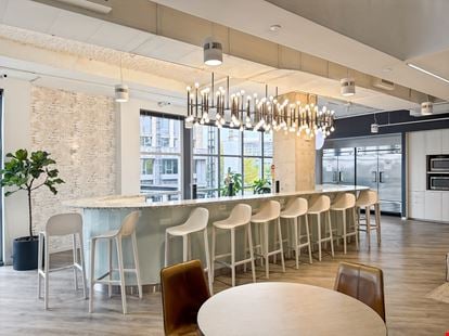 Spaces - Washington - 800 Maine Avenue