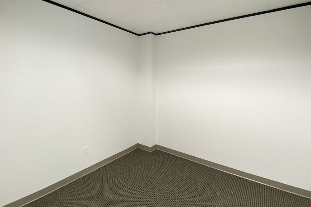 13201 Northwest Freeway