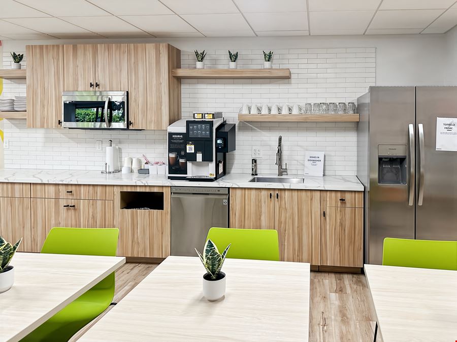 CA, San Diego - Camino del Rio N