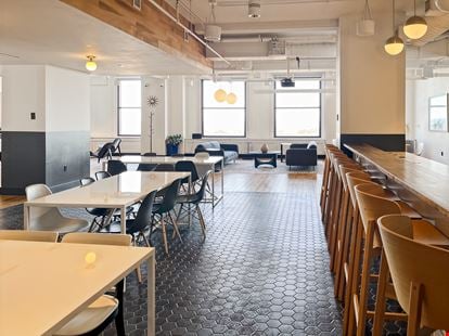 IL, Chicago - 332 S Michigan Avenue