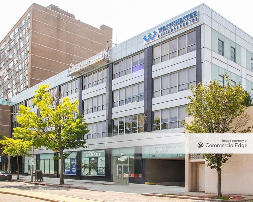 レオナルド・ウェーバー　[ WHITE PLAINS , NY ] Shared workspaces at Law Firm Suites - White Plains Law Office