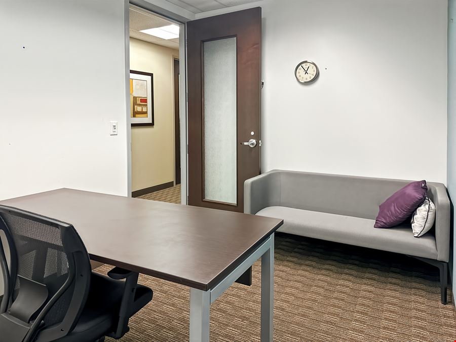 SK, Regina - City Centre - Royal Bank Building