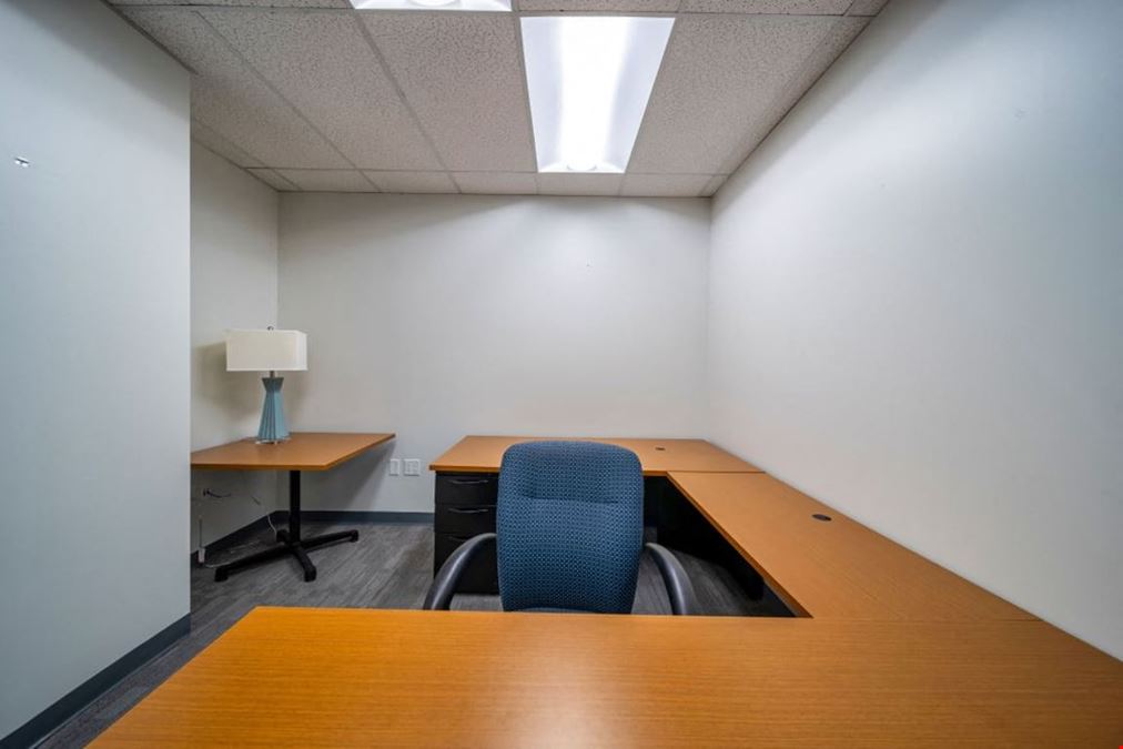 Twinrose Coworking - Midway Centre