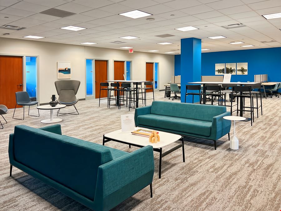 MI, Ann Arbor - Frank Lloyd Wright Dr