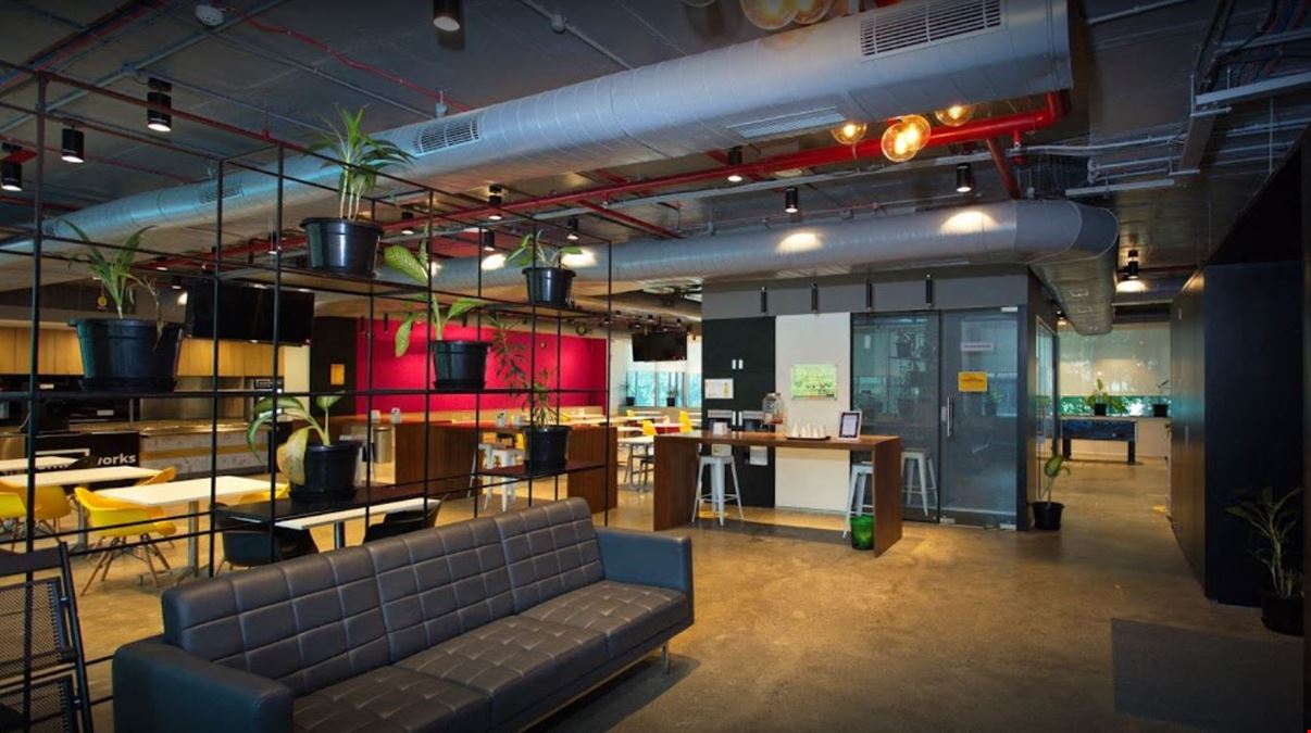 Smartworks - Olympia National Tower