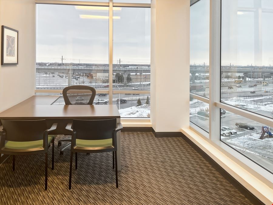 Regus - Pointe Claire - Montreal Airport