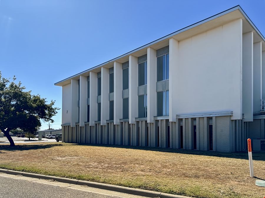 TX, Lubbock - Briercroft Office PK