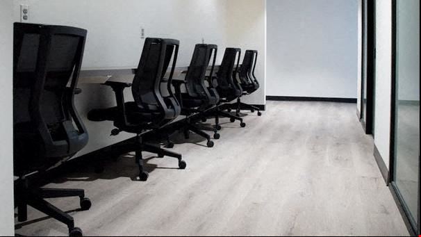 Shared Desk 234-4