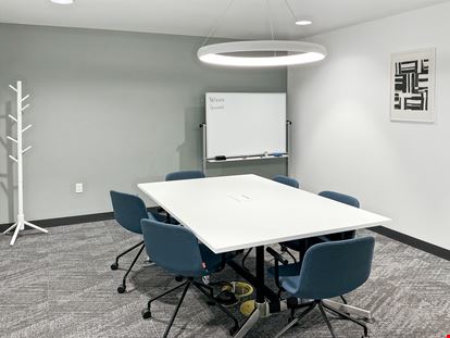 Regus - Las Vegas - E Carson St