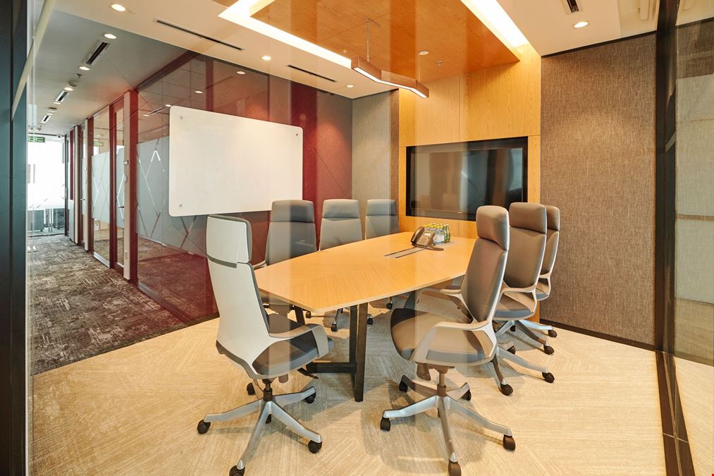 Compass Offices - Landmark 81