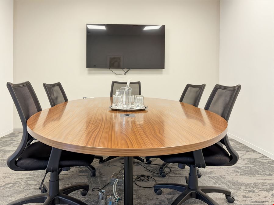 Regus - Vernon Hills - Lakeview Pky