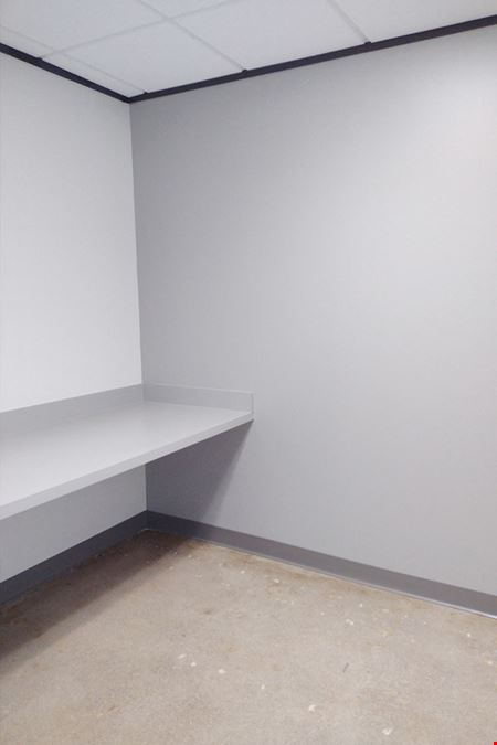 7322-7324 Southwest Freeway