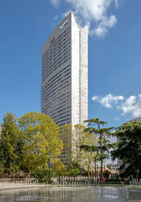 Now Coworking Courbevoie Tour Ciel