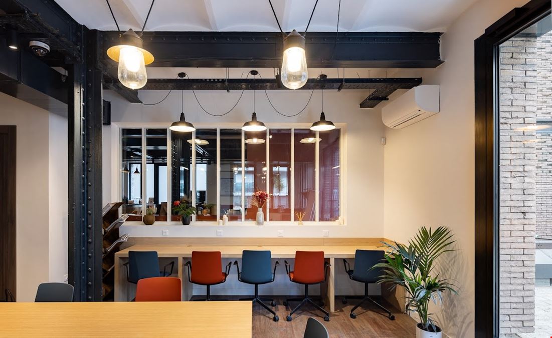 Work And Share - Saint-Ouen