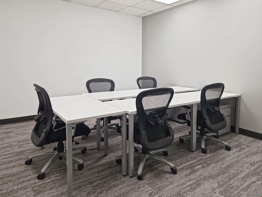 Regus - Dallas Downtown - Highland Park Place