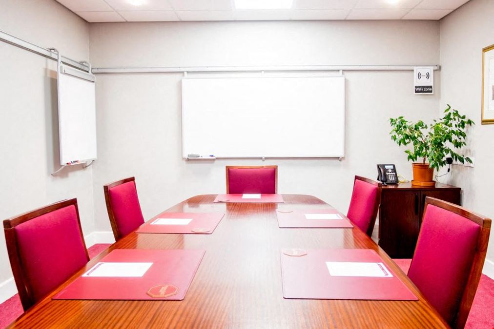 Churchill House Serviced Offices - Hendon