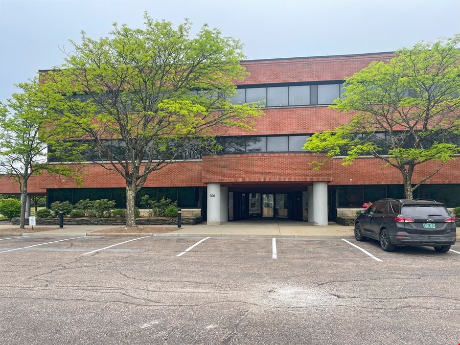 VT, Williston - Interstate Corporate Ctr