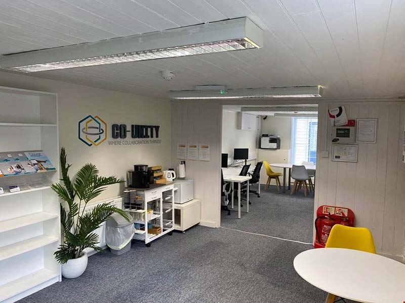 The Cottage Marine Walk Street