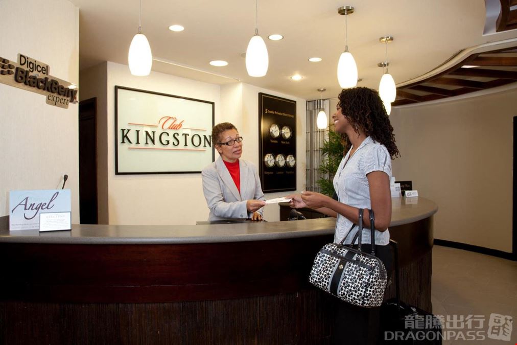 Club Kingston Arrivals Norman Manley International Airport Main Terminal