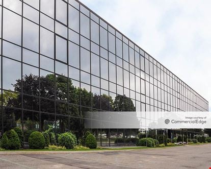 Preview of Melville Office Plaza Office space for Rent in Melville