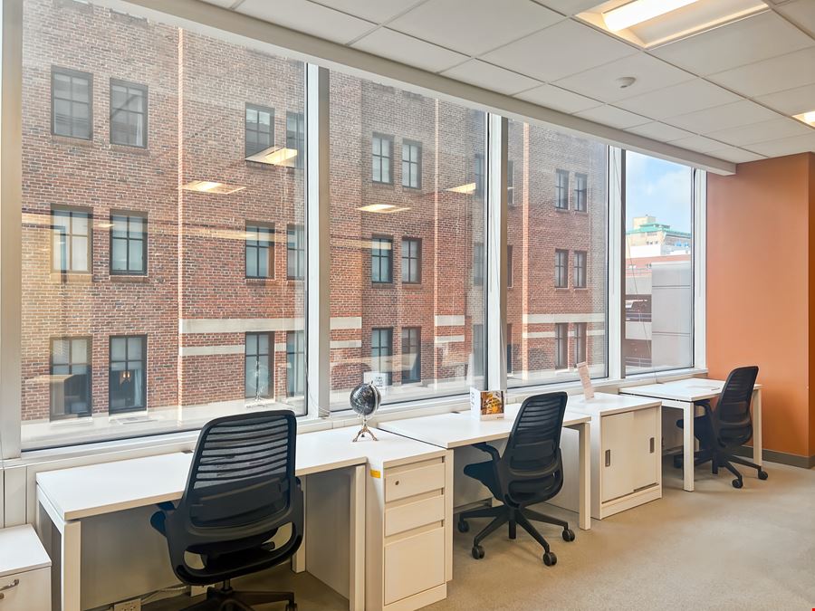 PA, Pittsburgh - Spaces One Oxford