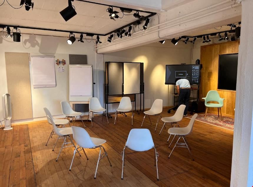 MindRoom Collective - Hamburg