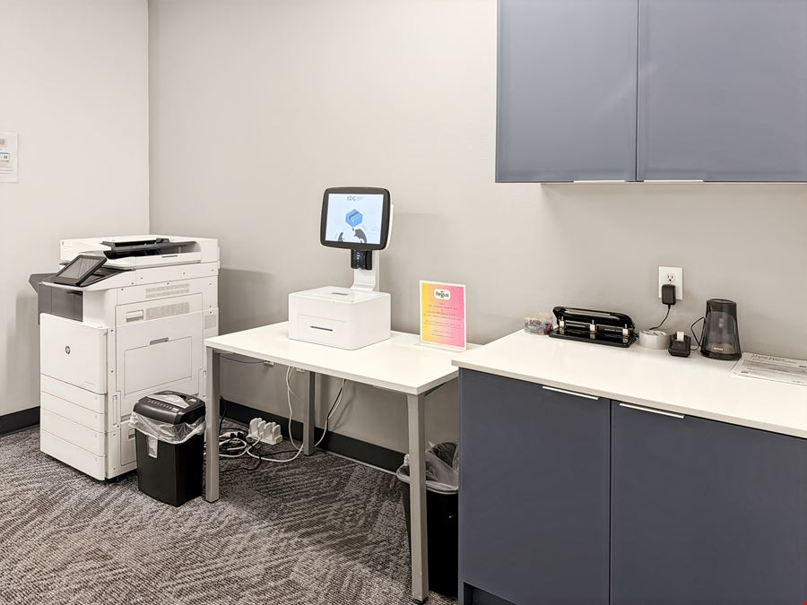 Regus - Las Vegas - Howard Hughes Parkway