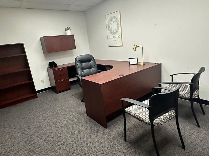 Creve Coeur Office Evolution