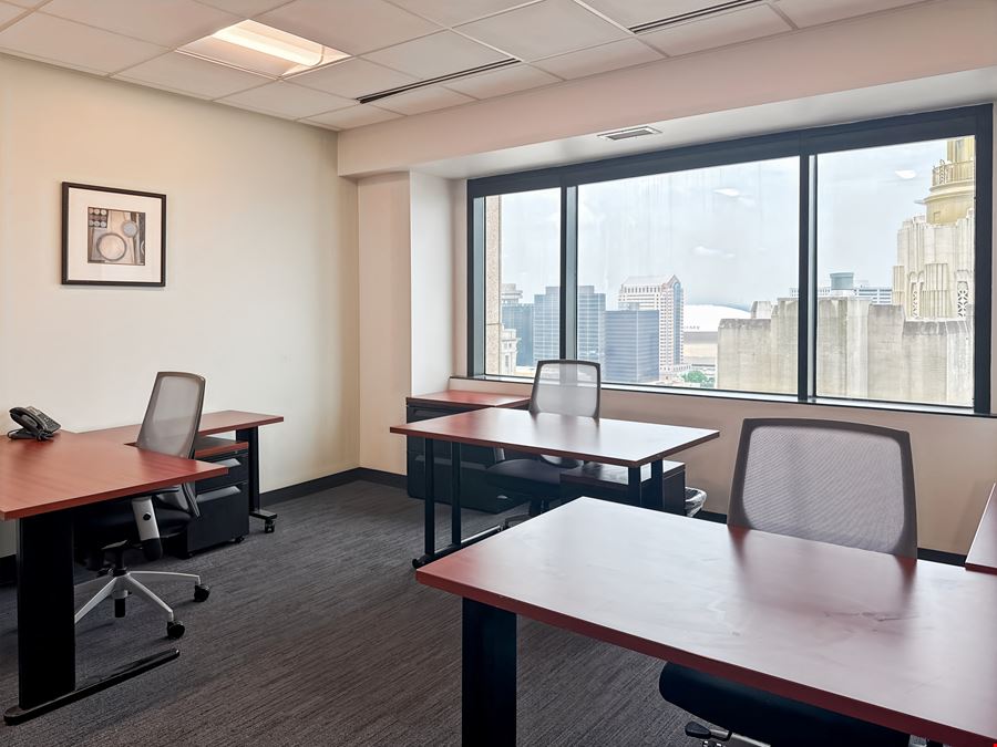 LA, New Orleans - Place St. Charles