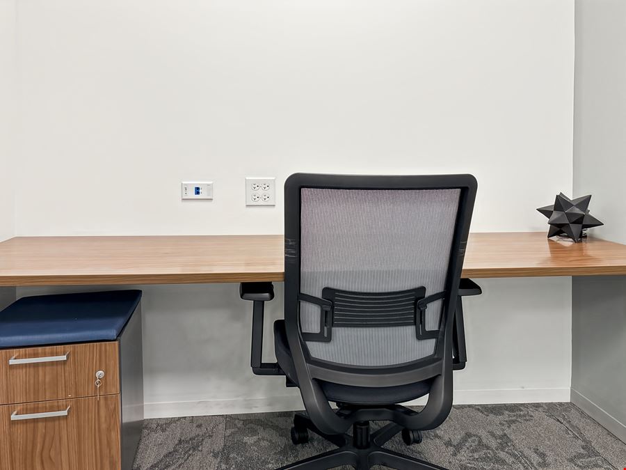 Regus - Vernon Hills - Lakeview Pky