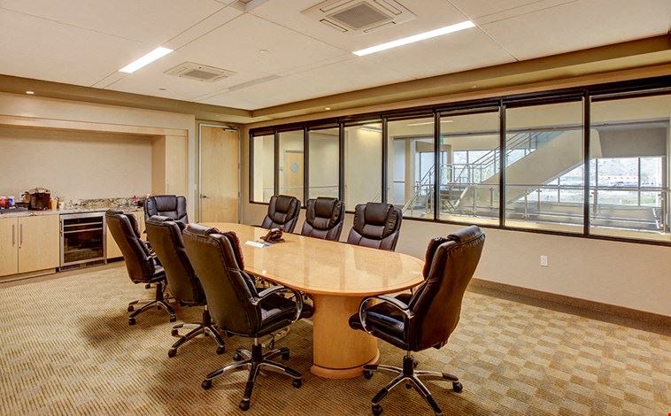 10 Person Meeting Room at Anaheim Hills